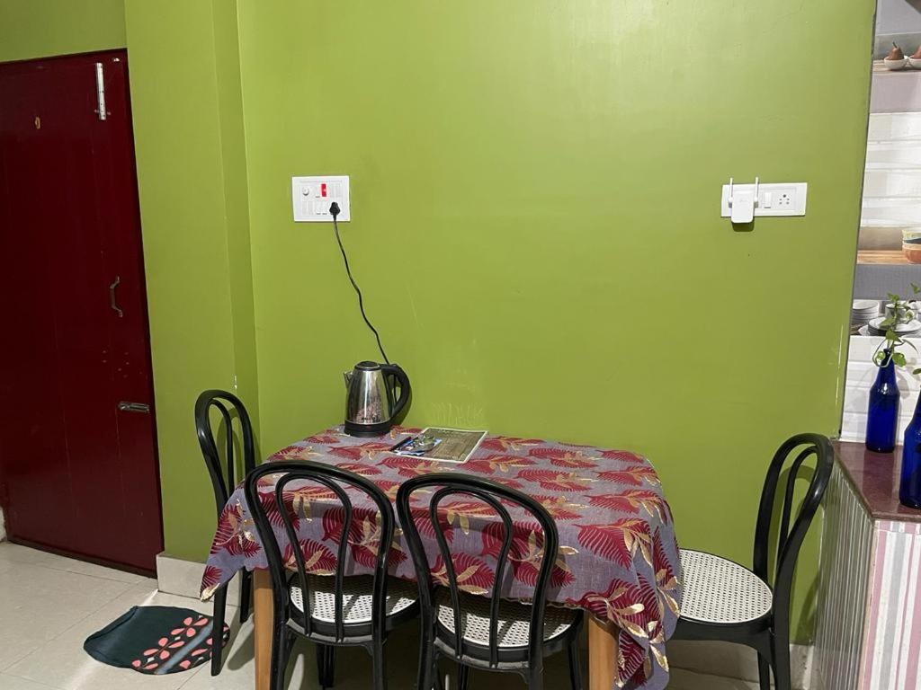 Veda Home'S Agartala Kültér fotó